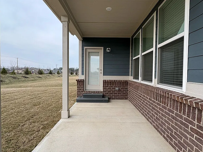 11724 Aubrey Ln — Photo 5
