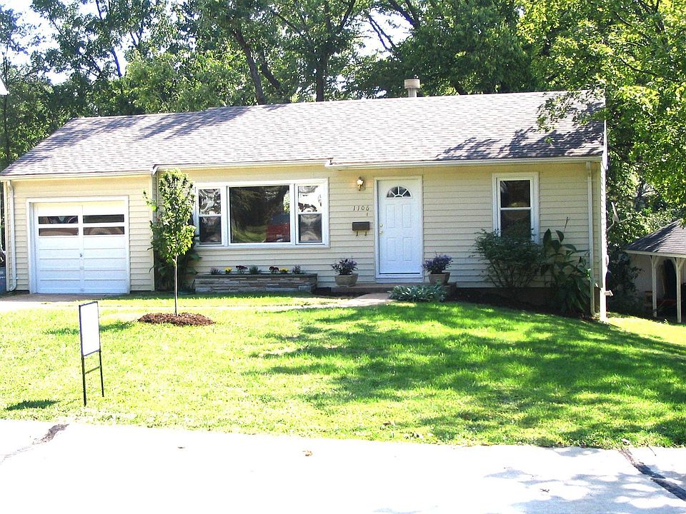 Nice Level Lot on Cul-De-Sac