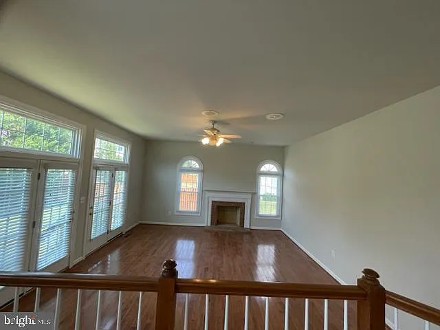 10804 Maplecrest Ln — Photo 14