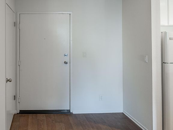 5th image of 1255 N Orange Dr APT 108