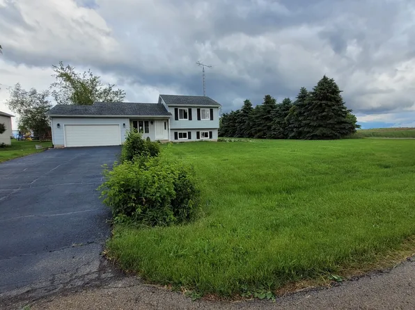 31704 Hillcrest Rd, Kingston, IL 60145