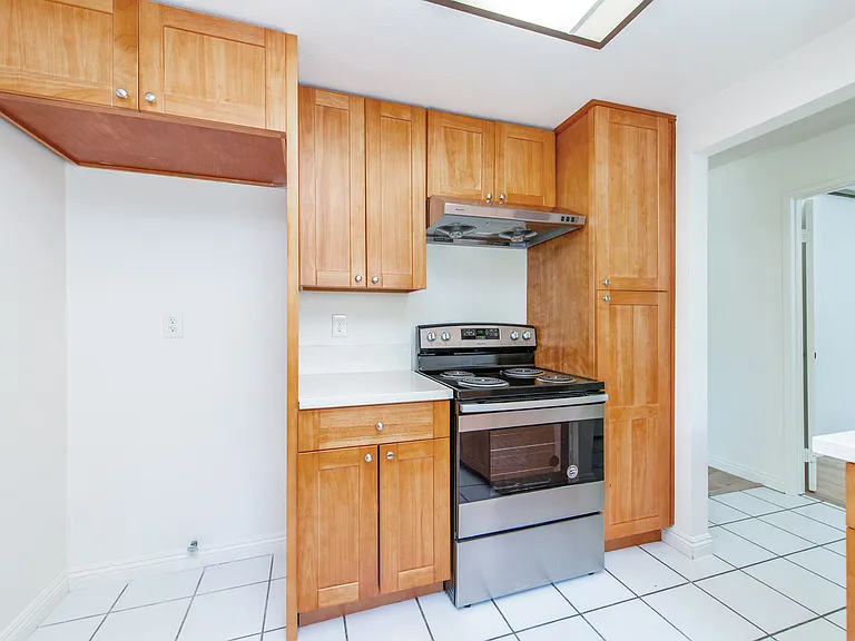 23767 Highland Valley Rd — Photo 8