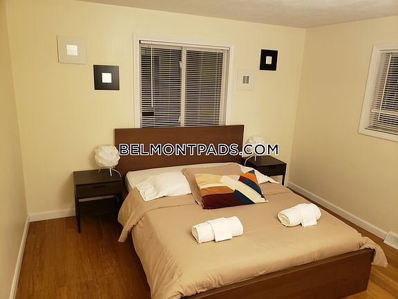 3rd image of 35 Oxford Ave #35