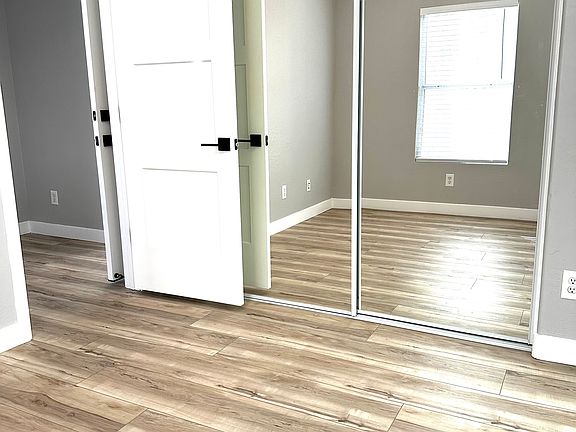 4th image of 34948 N 30th Ave