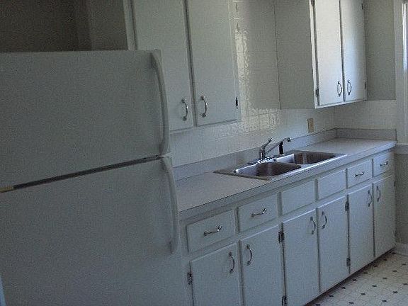 2nd image of 2051 W Market St APT 3