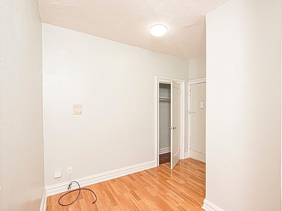 5th image of 257 Grant Ave #4
