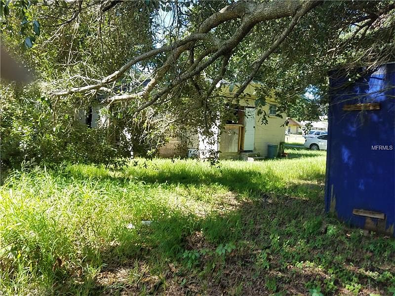 1st image of 14833 Ticknor St