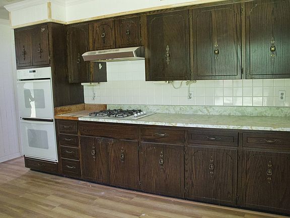 4th image of 906 Grandview Rd