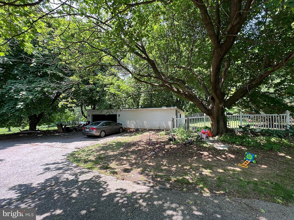 357 Blooming Grove Rd, Hanover, PA 17331 Zillow