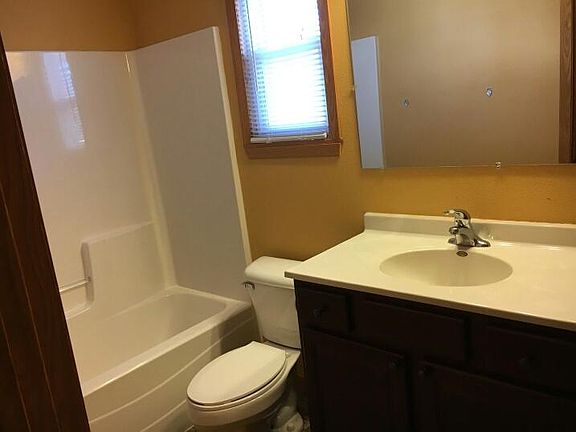 lower bath