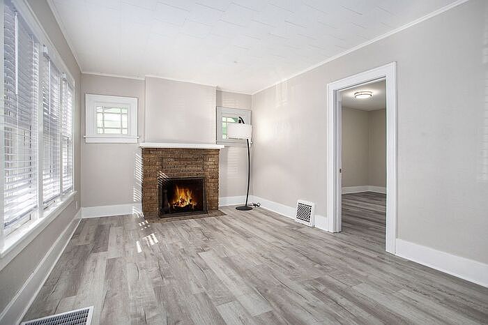 1st image of 630 Dayton Ave