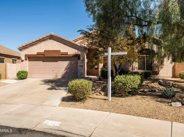 1044 E STOTTLER Court, Gilbert, AZ 85296