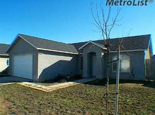 7675 Zora Ct, Winton, CA 95388