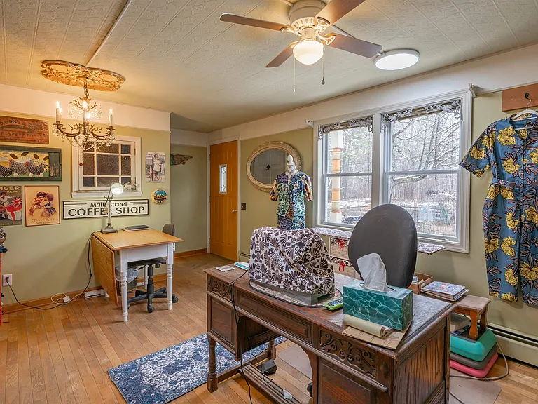 133 Raymond Rd — Photo 11