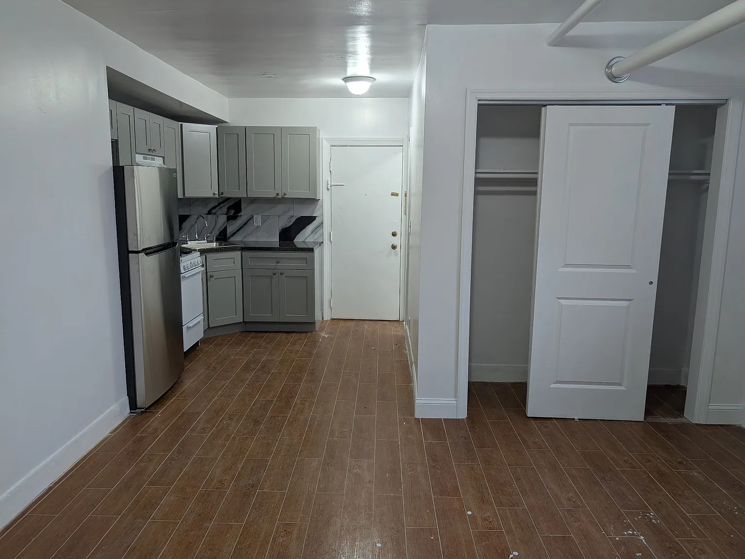 Studio, 500 sqft, $1,450 — Photo 4