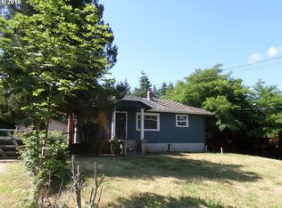 14814 S Henrici Rd, Oregon City, OR 97045