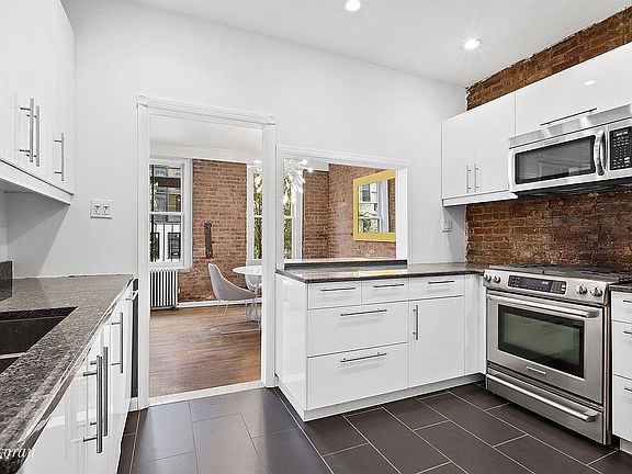 2nd image of 248 E 7th St #5-6