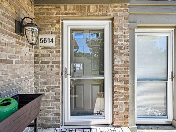 2nd image of 5614 Brickstone Pl #8