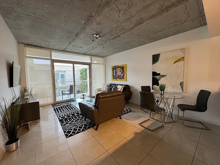 3250 NE 1st Ave #612 — Photo 9