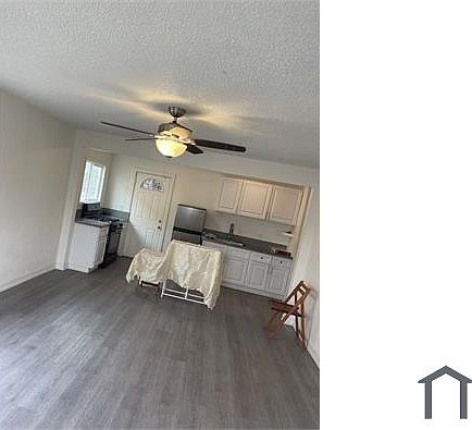 2nd image of 10616 S Central Ave #1