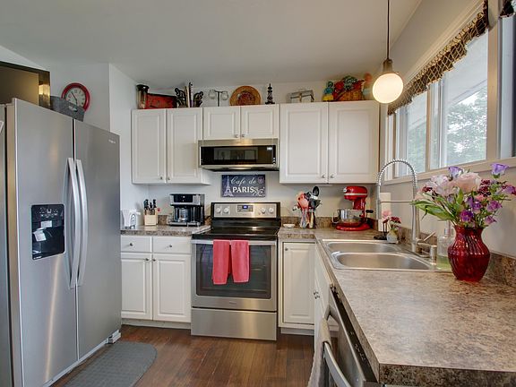 3rd image of 3117 N College Ave