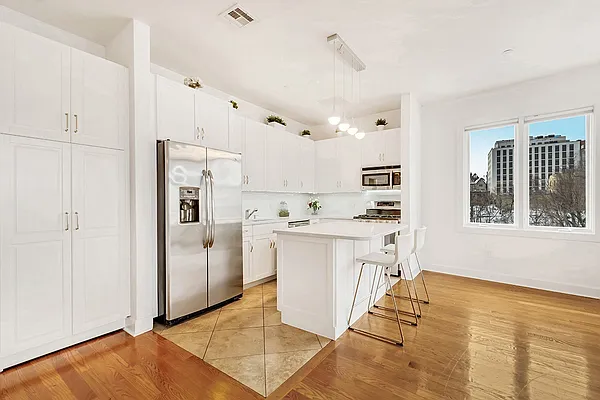 Sold by Compass | media 29