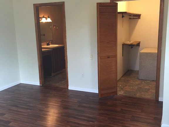 5th image of 517 Kimball Ave