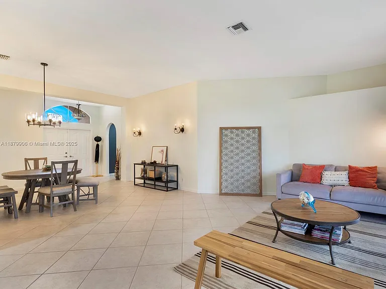 2549 Egret Lake Dr — Photo 13