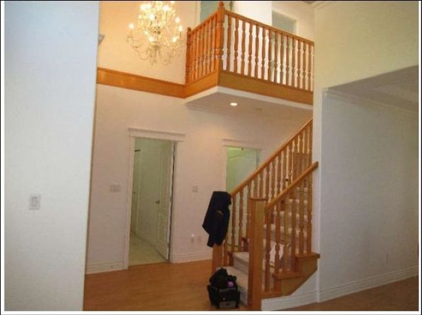 4 bedroom rental in Richmond — photo 16