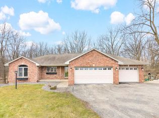 5621 N County Road F, Janesville, WI
