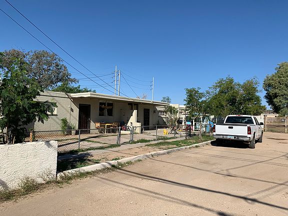 4th image of 1726 W Desert Cove Ave
