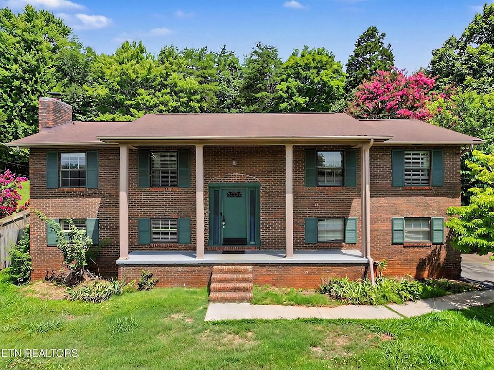 1st image of 1421 Mount Vista Dr