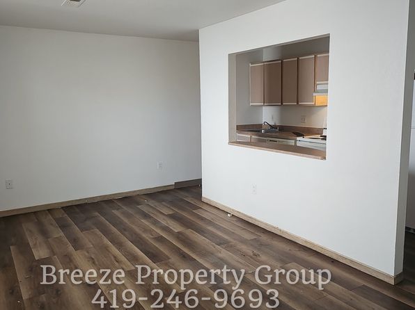 18 Southard Ave #302
