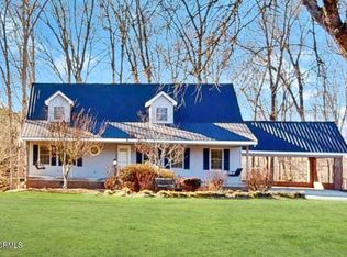 1132 N Moore Rd, Robbins, NC 27325