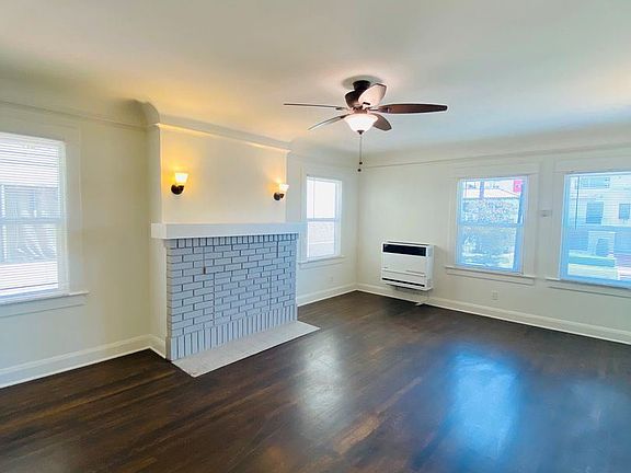 3rd image of 219 1/2 N New Hampshire Ave #8585516
