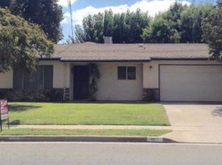 901 W Mulberry Dr, Hanford, CA 93230