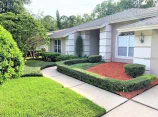 436 Centerwood Dr, Tarpon Springs, FL 34688