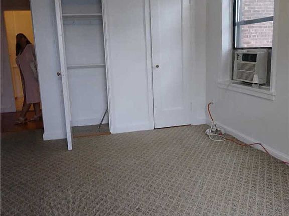 4th image of 31-21 54th St APT 3E