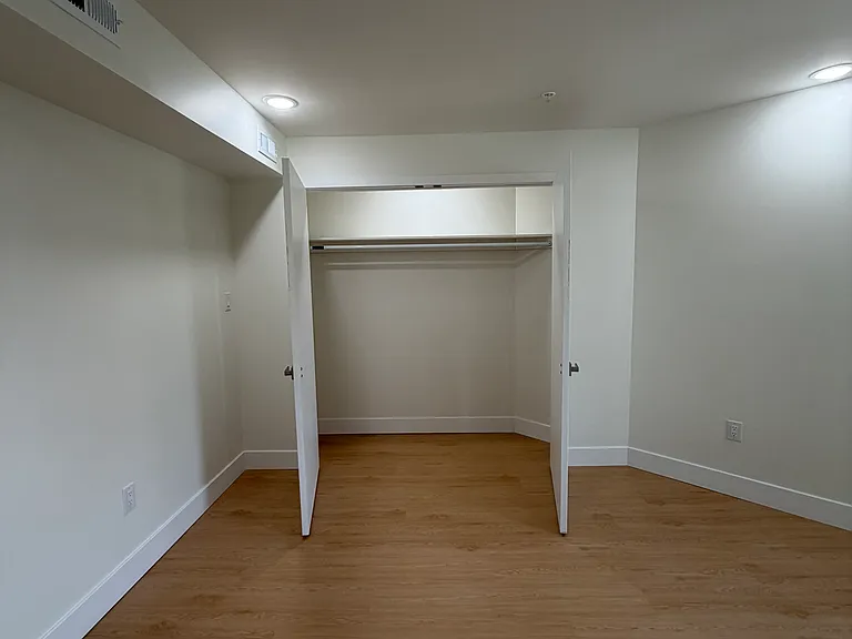 4212 Lancaster Ave #301 — Photo 26