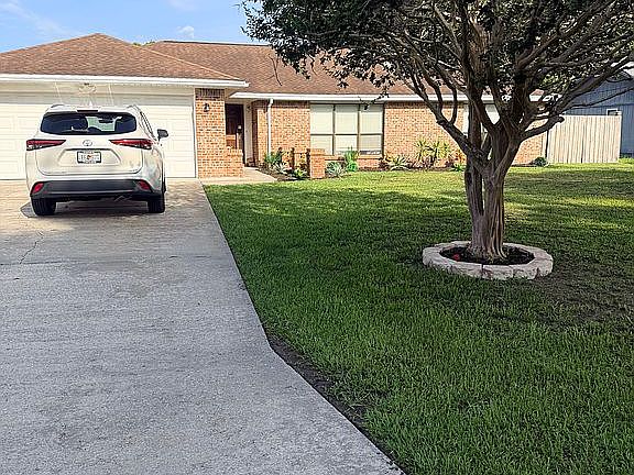 2nd image of 12432 Muscovy Dr