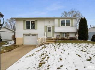 6422 N Upland Ter, Peoria, IL