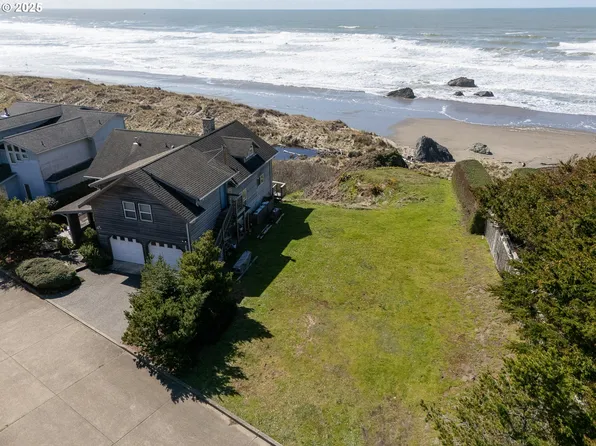 Whale Watch Way #602, Bandon, OR 97411
