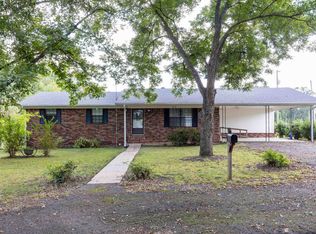 117 E Main St, Perryville, AR 72126