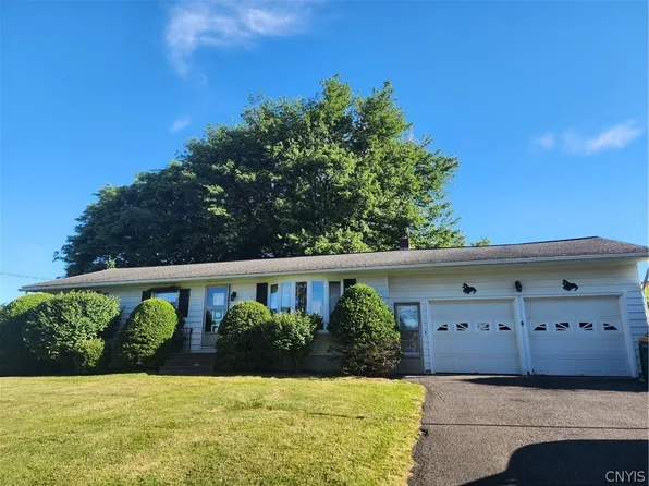38 Glenridge Rd, Whitesboro, NY 13492