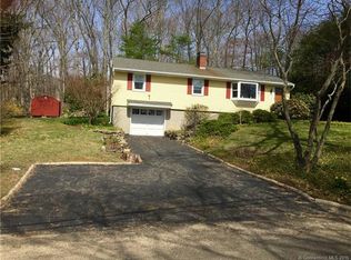 172 Alden Dr, Guilford, CT 06437