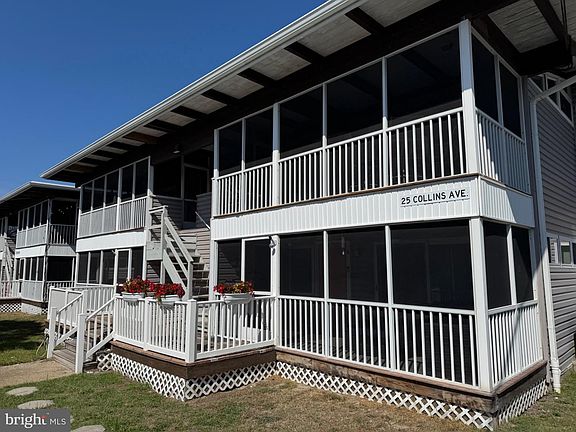 2nd image of 25 Collins Ave #3A