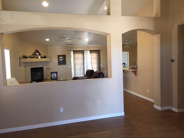 2nd image of 13265 Cypress Ave