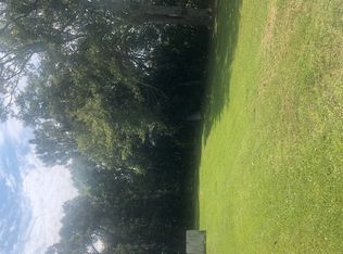 5443 Winona Dr, Moss Point, MS 39563