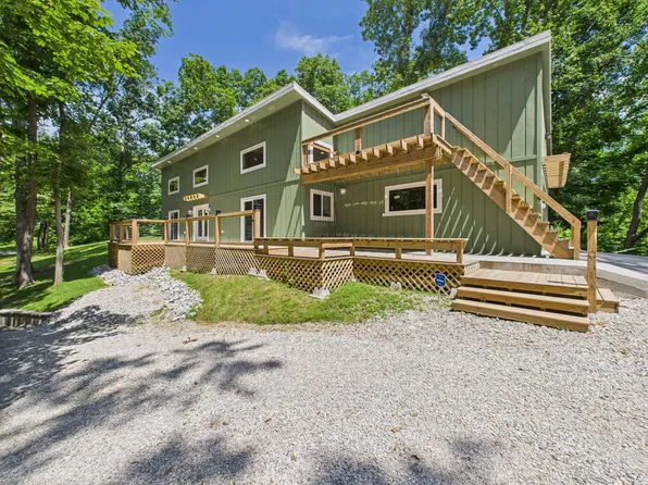 1219 W 2nd St, Clinton, IN 47842