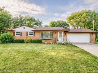 4358 Old Colony Dr, Flint, MI 48507